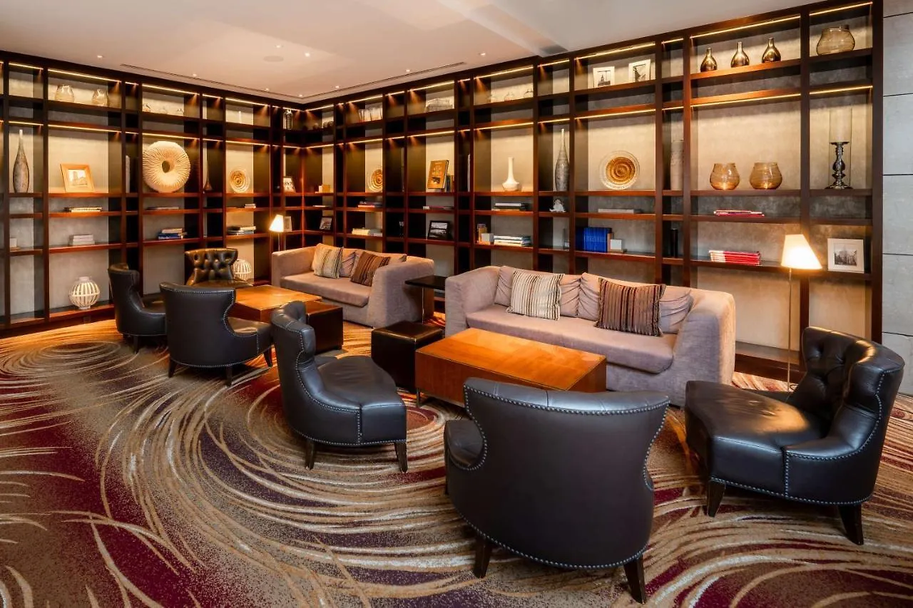 Hilton Berlin Ξενοδοχείο 5*,